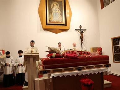 /A/2025/12/[UŽIVO] Povratak relikvija bl Alojzija Stepinca u Zagreb i zatvaranje Jubilejske godineNovi direktorij/251228 Zatvaranje Jubilejske godine - misa u Brezovici (8).jpeg